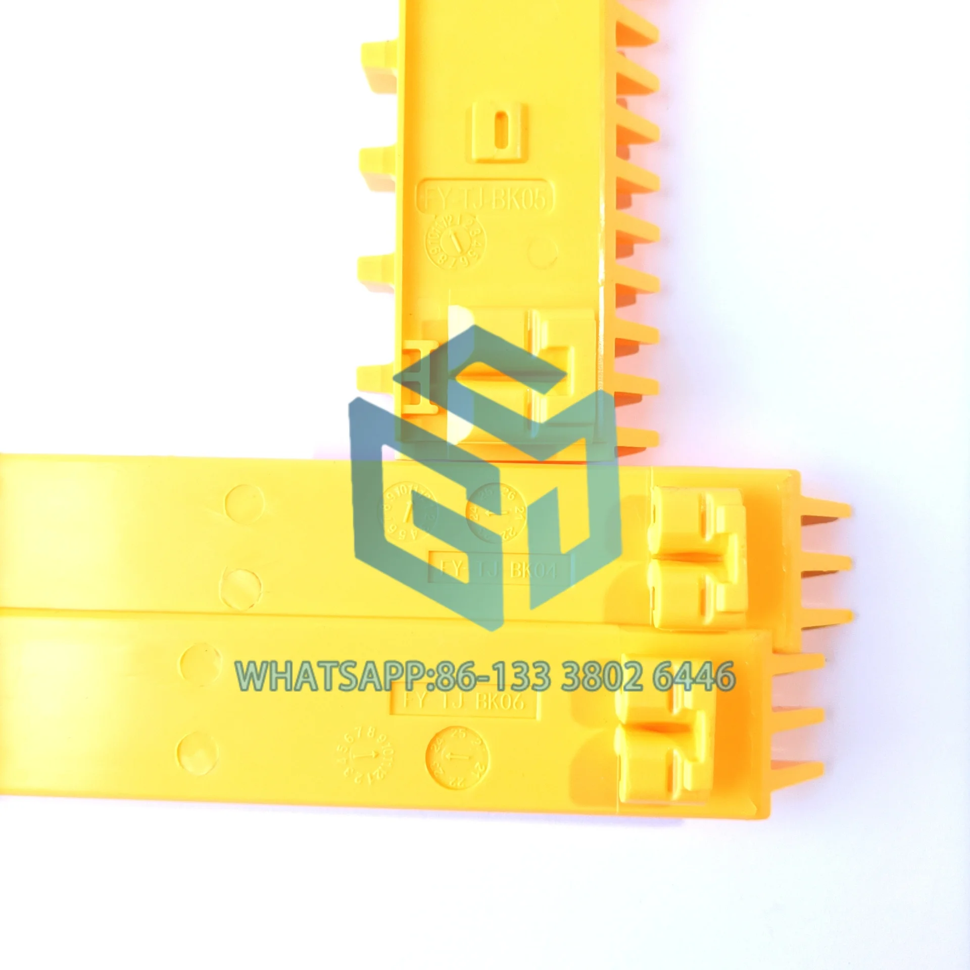 FY-TJ-BK04 FY-TJ-BK05 FY-TJ-BK06 Детали эскалатора Демаркация шагов Желтая пластиковая