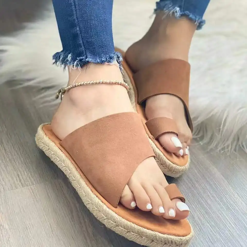 

Summer New Women Slippers Fashion Flip Flops Flat Hemp Rope Woven Casual Fisherman Sandals Ladies Casual Plus Size 43 Slippers