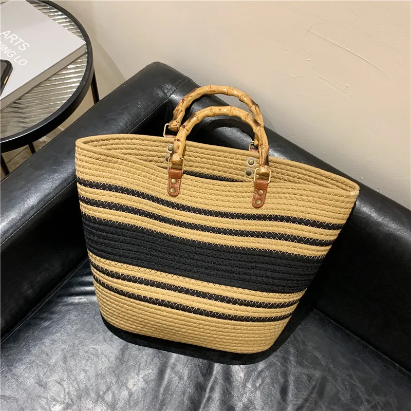 Holiday Travel Large Capacity Tote Beach Bags Women's New Fashion Knitted Handheld Shoulder Bag Simple Leisure Commuting Satchel