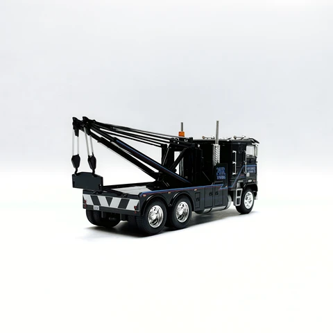Коллекционная модель грузовика WELLY Flaina FLA 1:43