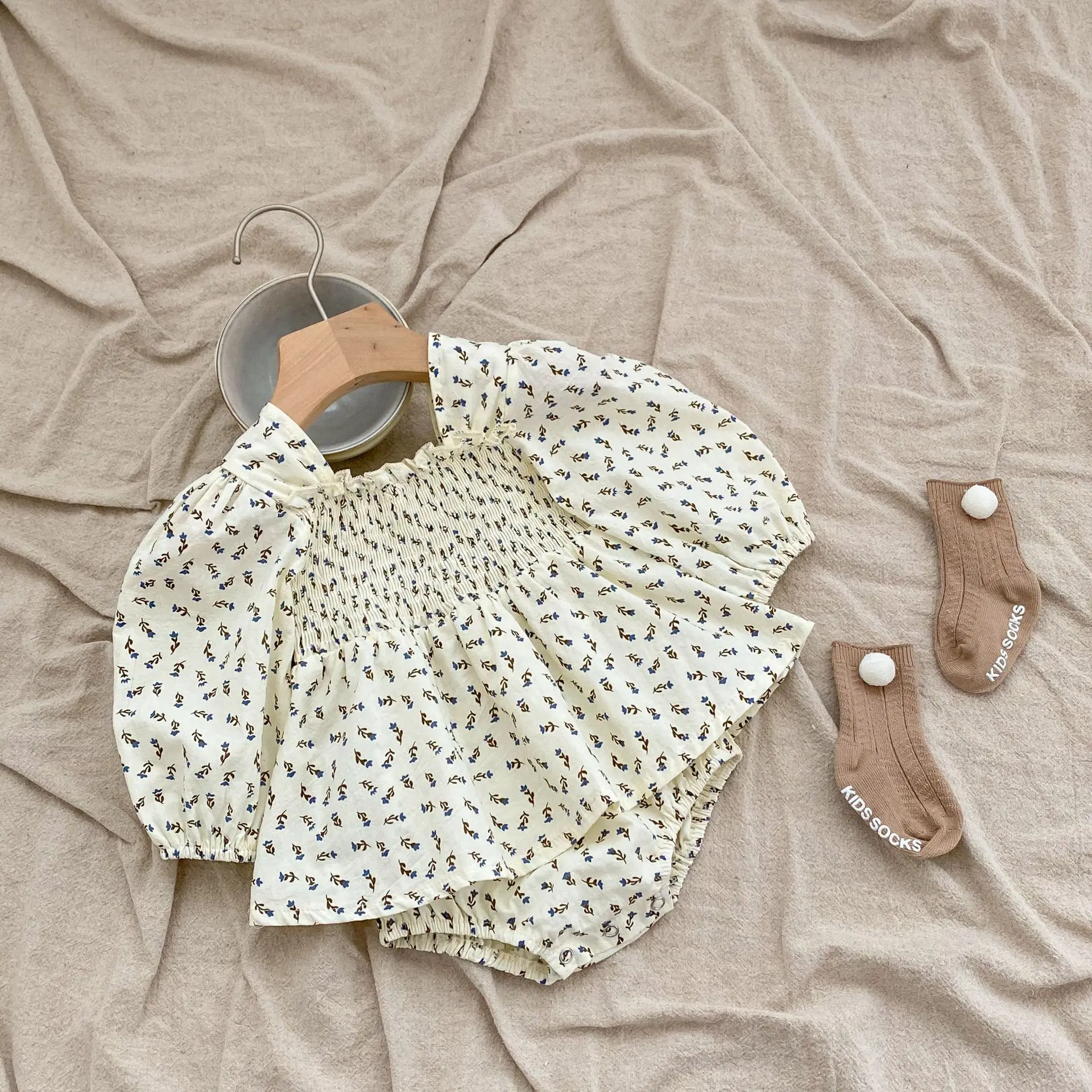 2022 Autumn New Baby Girl Long Sleeve Bodysuit Cute Infant Floral Jumpsuit Loose Toddler Baby Girl Princess Clothes 0-24M