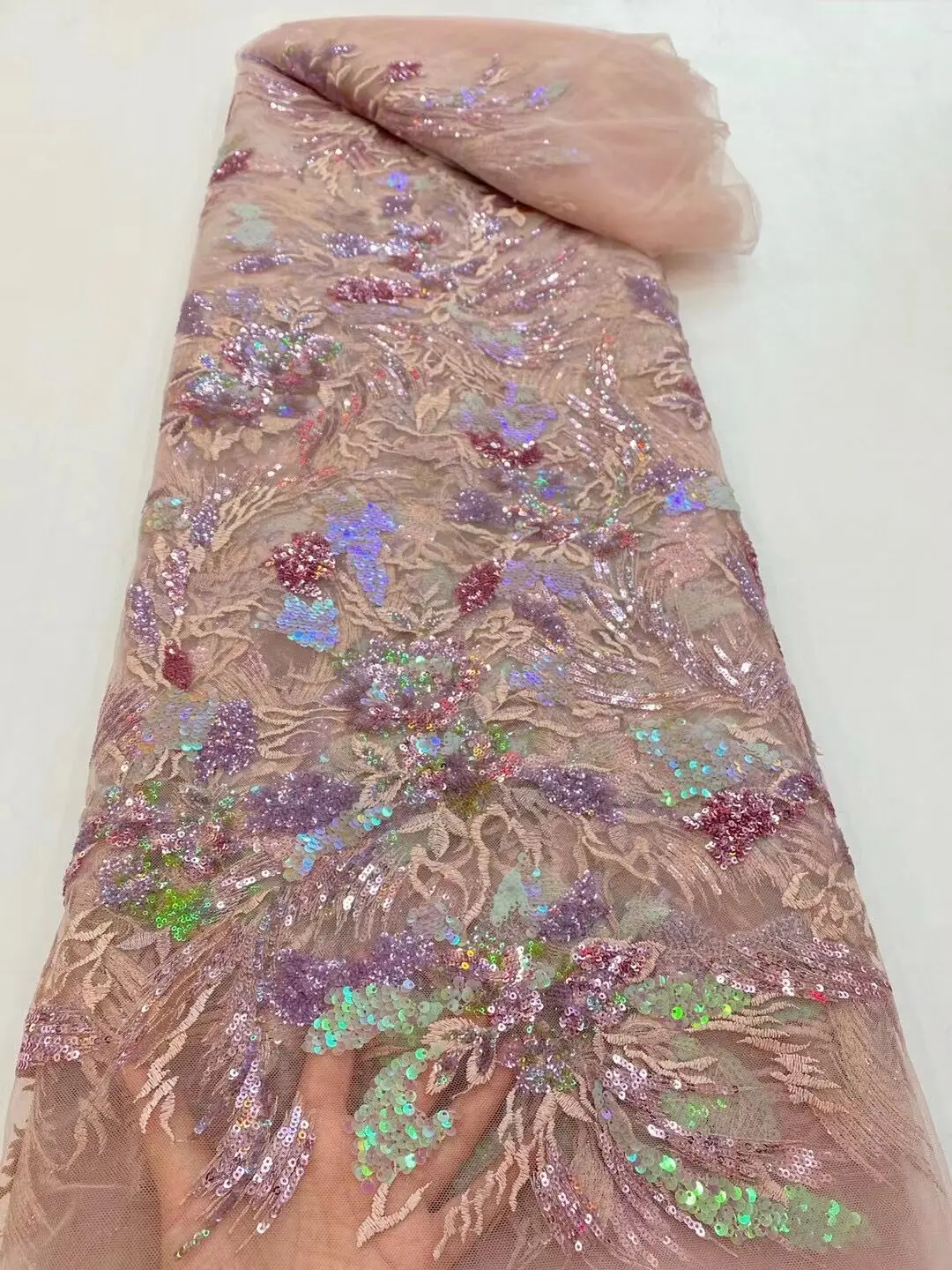 

African Lace Fabric 2021 High Quality Velvet Lace with Sequins French Nigerian Lace For Wedding Dress