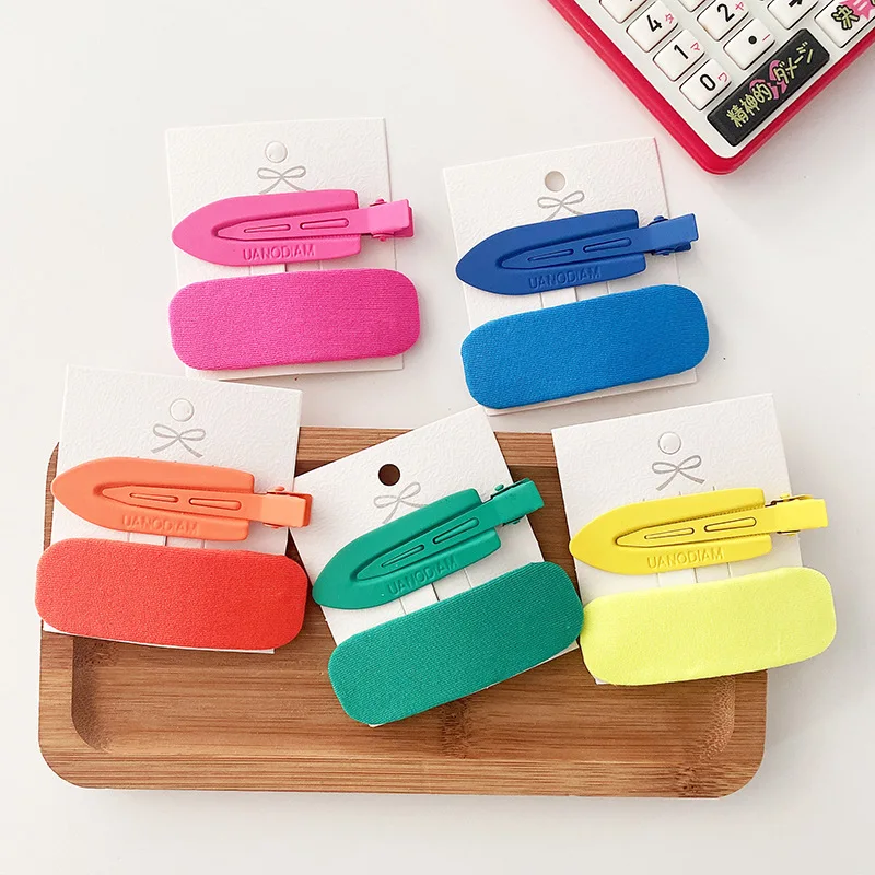 

2 Korean Hyun Ya Style Sweet and Versatile Seamless Hair Clips Bright Color Girl Heart Side Hairpin Hair Accessories Female Set