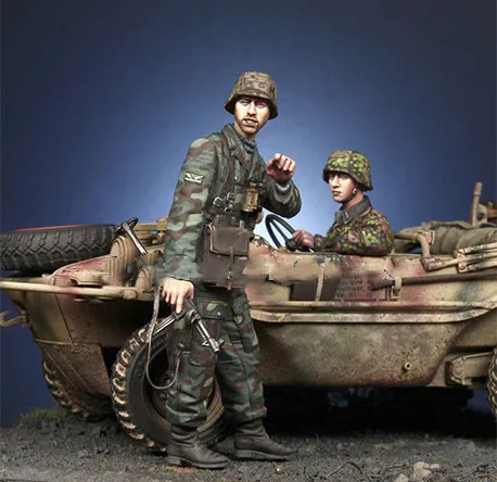 

1/35 Resin Model Figure GK ,2 Figure , Unassembled and unpainted kit