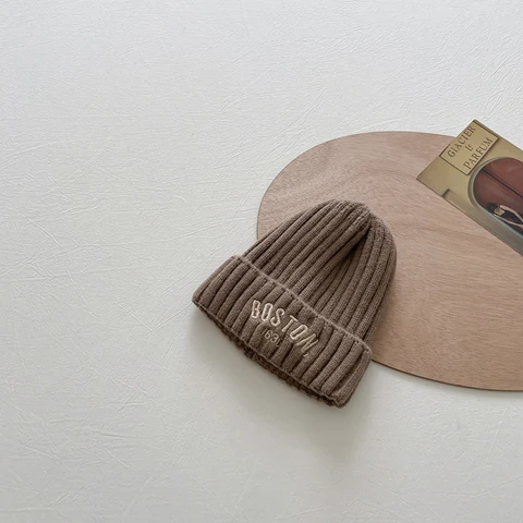 Зимняя новая детская шапка из мягкого хлопка с вышитыми буквами