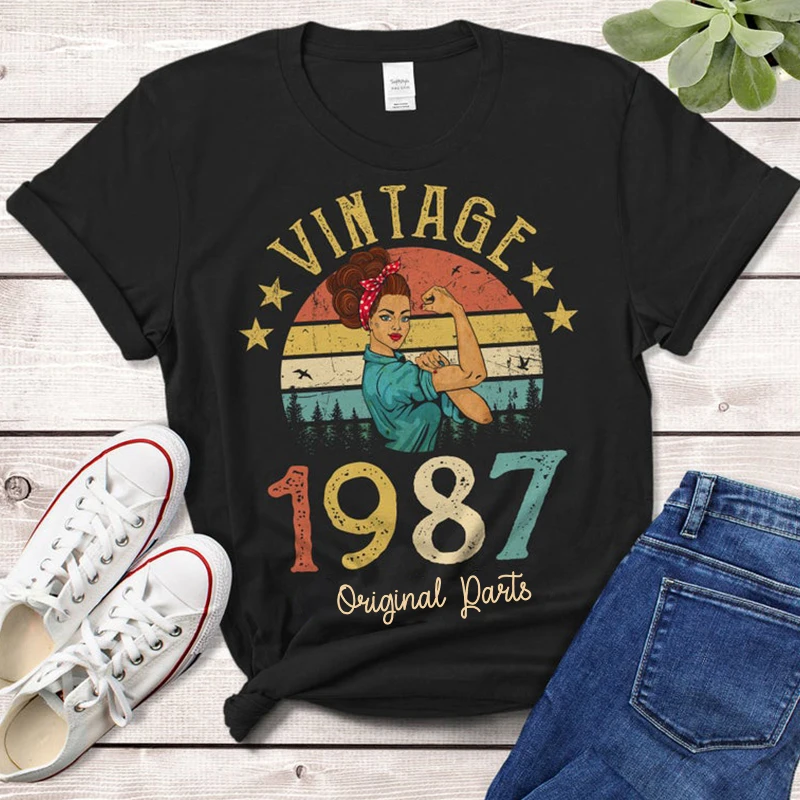 

Винтажная футболка с оригинальными деталями 1987, 35 лет, подарок на 35-й день рождения, женская модель для девушек, модель 87, веселая женская фут...