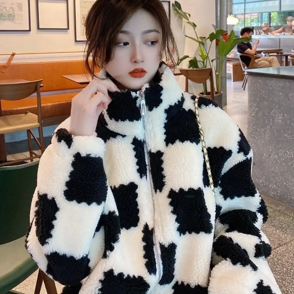 

Autumn Winter Faux Fur Coat Women 2022 Casual Warm Soft Zipper Fur Jacket Plush Overcoat Pocket Vintage Fluffy Coat Female D16