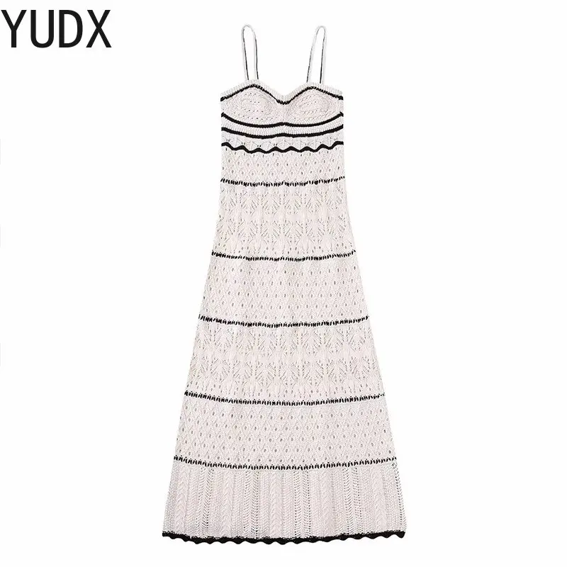 Рисунок 3 - Женское трикотажное облегающее платье на бретелях