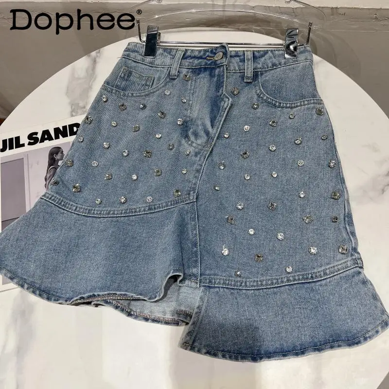

2022 Spring New Heavy Rhinestone Beaded Irregular Fishtail Skirt High Waist Slim Short Denim Skirt Women A-line Hip Mini Faldas