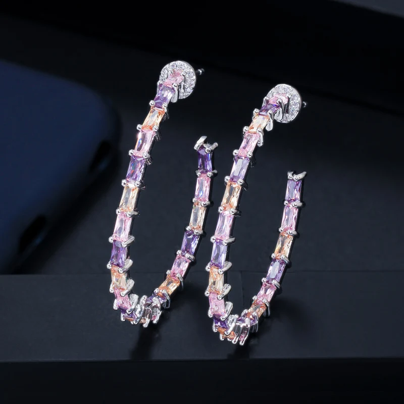 

CWWZircons 2022 Fashion Ladies Jewelry Round Circle Colorful Cubic Zirconia Big Hoop Earrings for Women Wedding Party CZ424