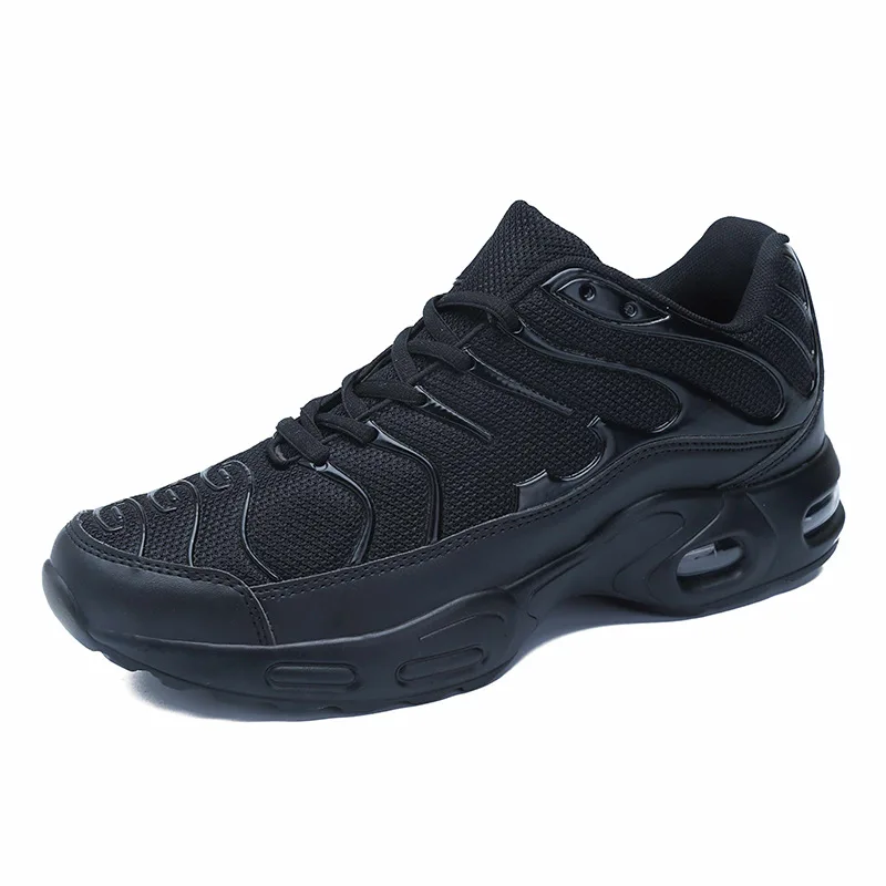 

New Men's Sneakers Mesh Breathable Lightweight Sport Running Shoes Fashion Outdoor Non-Slip Low Top Casual Sneakers Size 39-47
