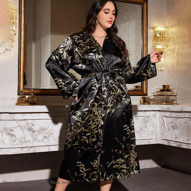 Женский длинный халат с принтом вишневого цвета