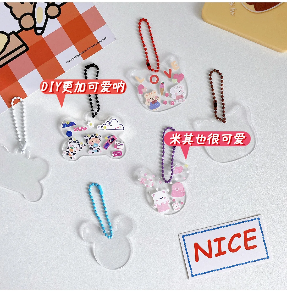 

Kawaii Clear Round Love Acrylic Keychain Pendant Diy Idol Photo Sticker Decoration Card Hanging Chain Girl Novelty Bag Keychain