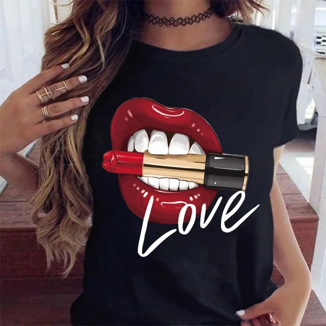 

New Women Tops O-neck Sexy Black Tees Kiss Lip Funny Summer Female Soft T Shirt Lips Watercolor Graphic T Shirt Top 2022