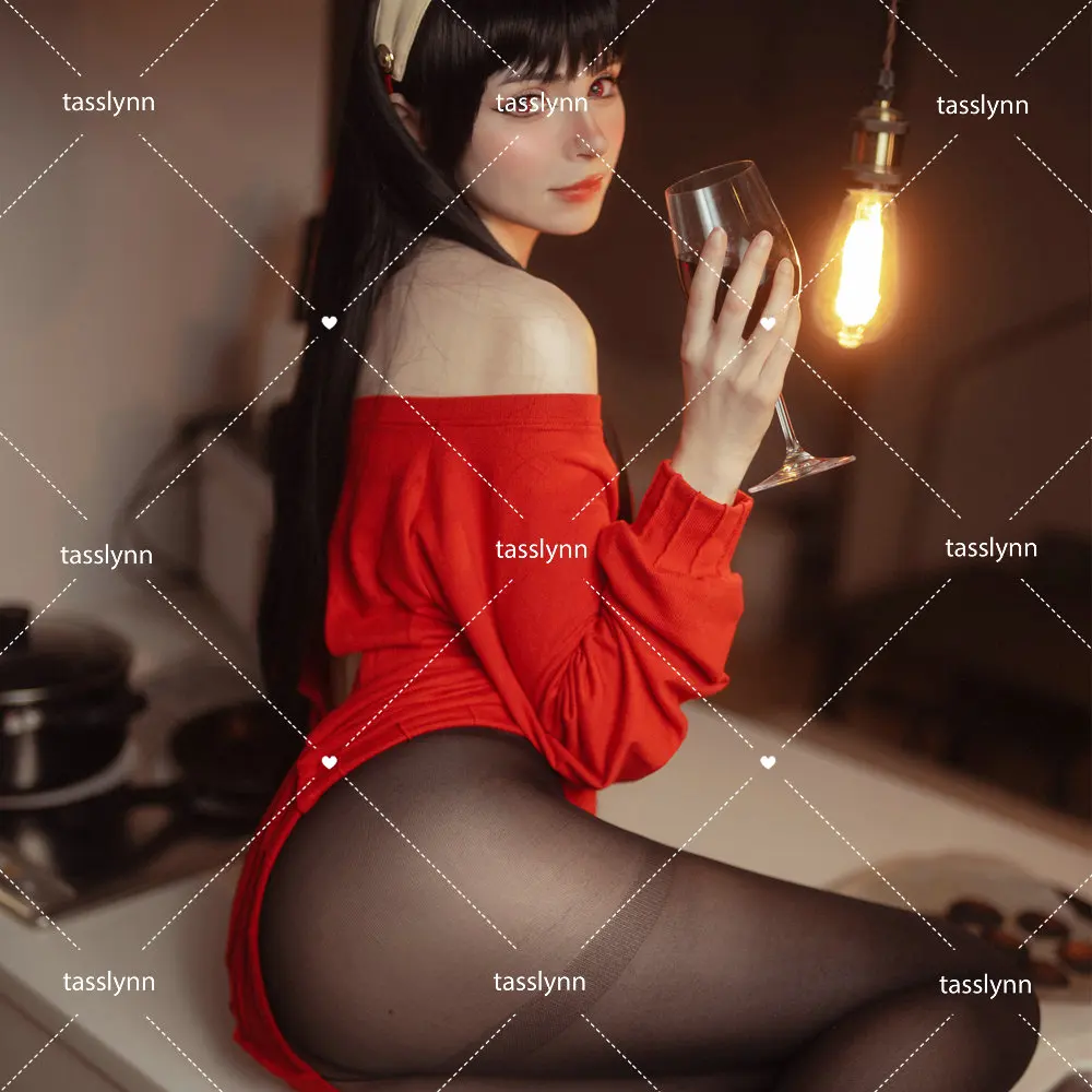 Женский костюм для косплея х семья красный свитер длинный парик серьги головной