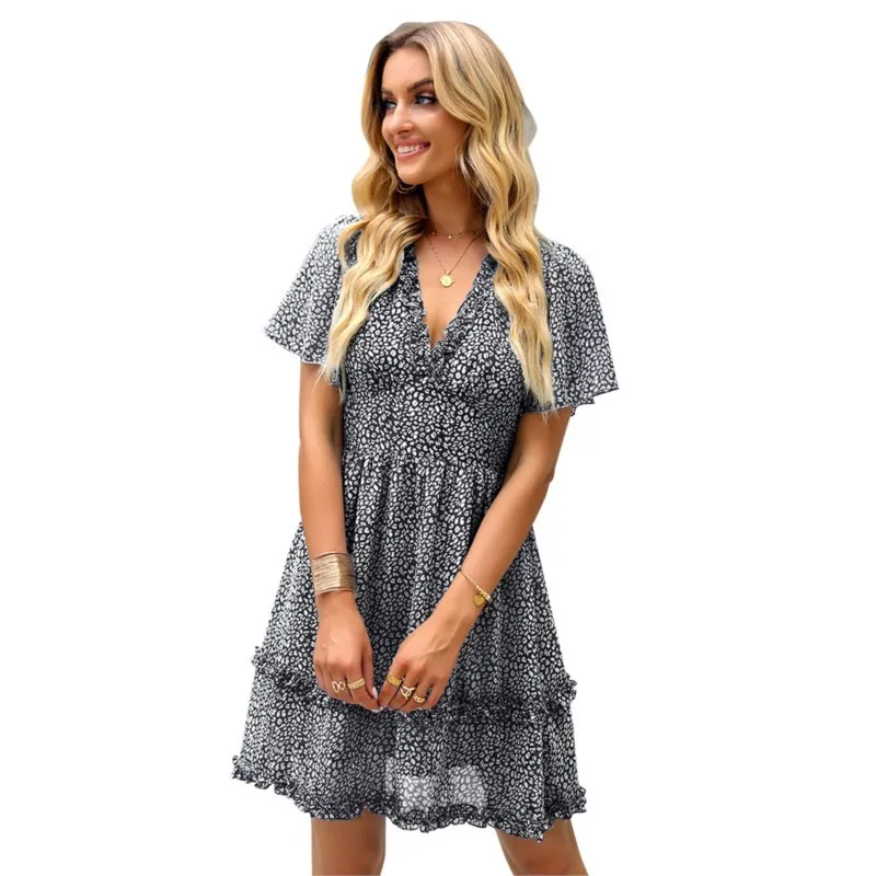 

2023 Summer Fashion Sexy Slim Chiffon Dress Short Temperament Commuter Light Dress Lace V Neck Printed Short-sleeved Dress XL