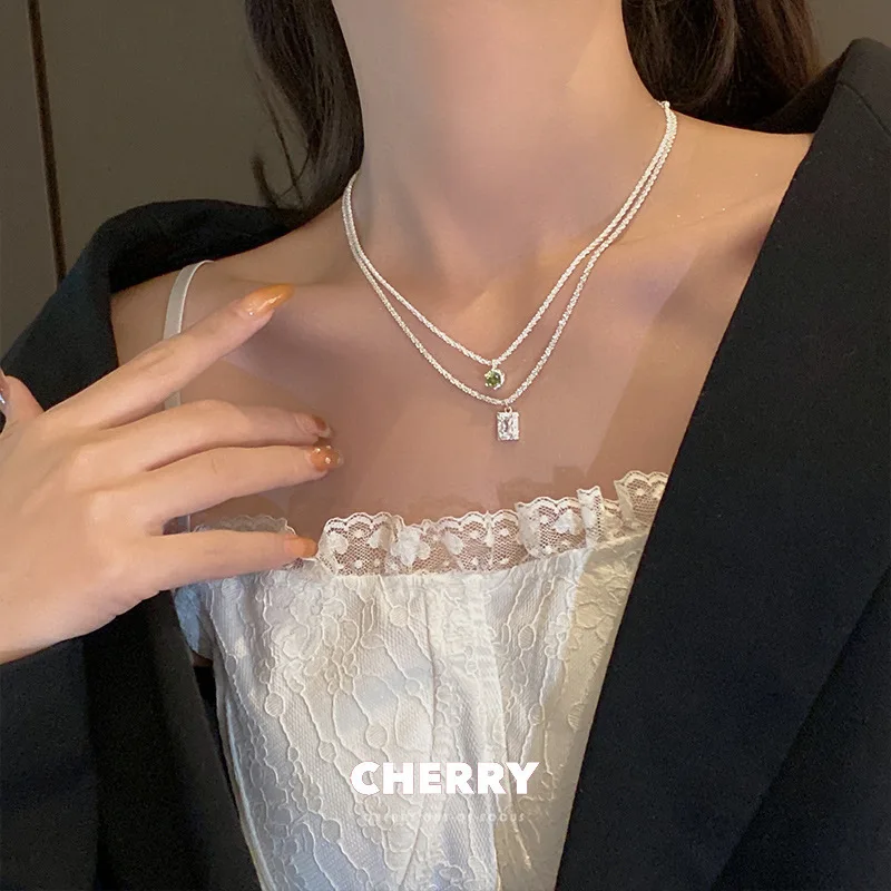 

NEW Fashion 925 Sterling Silver Sparkling Necklace Green Diamond Clavicle Chain Ladies High Jewelry Wedding Party Birthday Gift