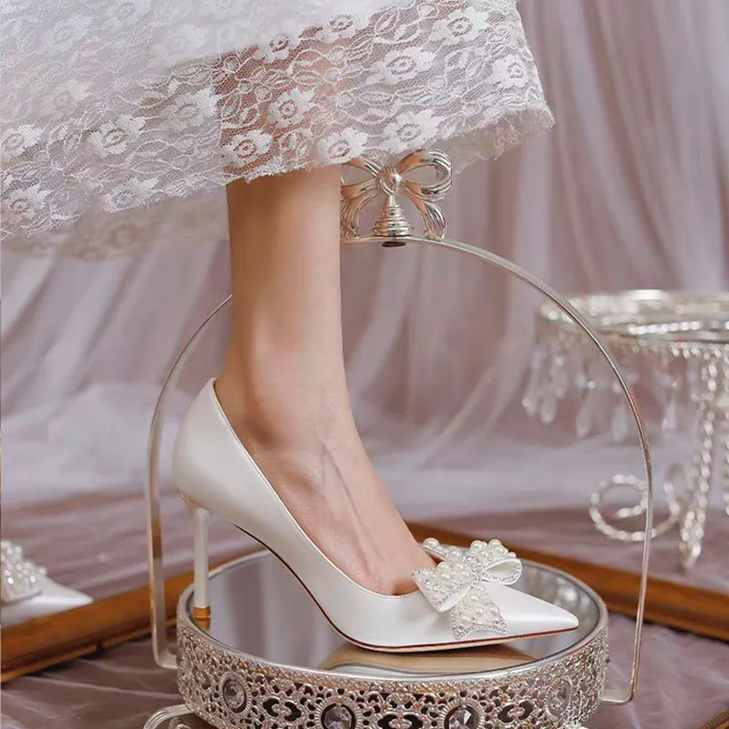 

New Women Wedding Shoes Fashion Solid Pointed-toe Stiletto High Heels Flock Butterfly-knot Red Woman Heeled Shoes 8cm High Pumps