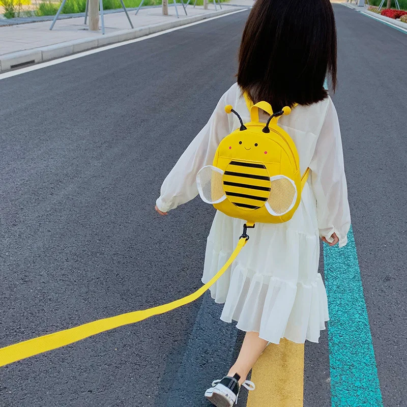 

Children Bag Anti-lost Small Bee Children's Shoulder Bag Children's Traction Rope Small Backpack Mochila Escolar School Bags