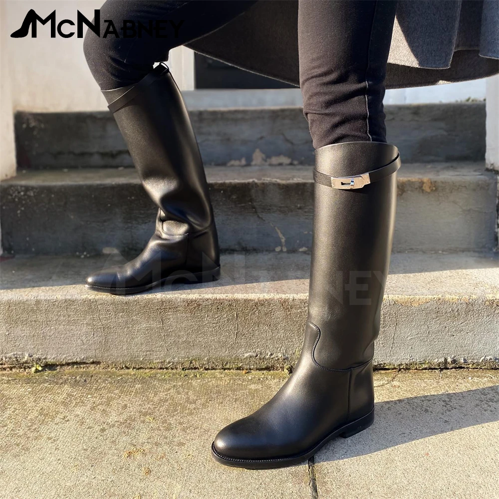 Классические дизайнерские сапоги до колена с металлическим замком и пряжкой