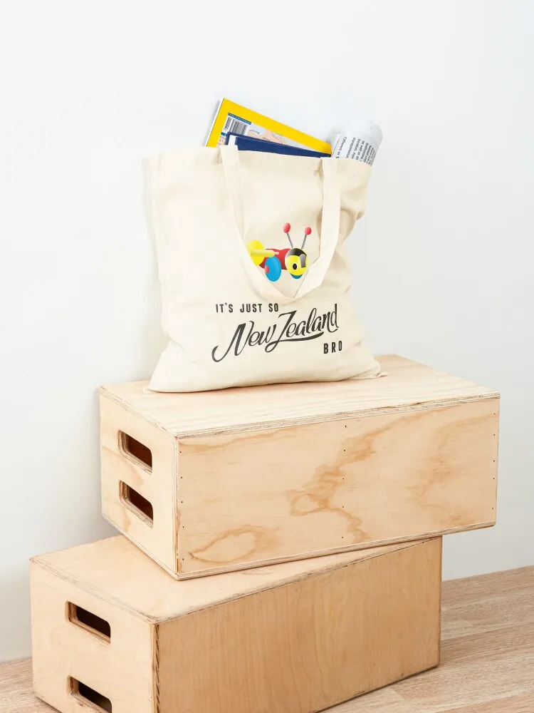 It's Just So New Zealand Bro Buzzy Bee Tote Bag сумки на заказ сумка тележке для покупок холщовая