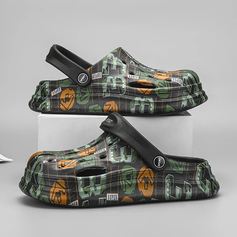 

Summer Comfortable Men's Garden Clogs Male Outdoor EVA Injection Clogs Casual Sandal Men Beach Slippers Water Shoes Pool Sandals