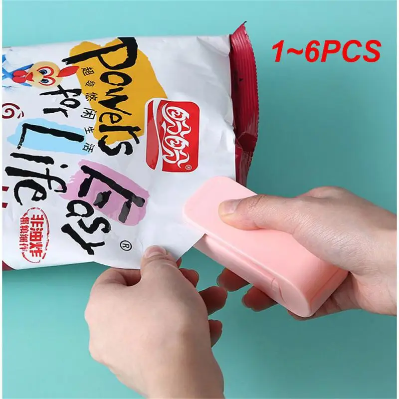 

1~6PCS Mini Heat Bag Sealing Machine Package Sealer Bags Thermal Plastic Food Bag Closure Portable Sealer Packing Kitchen