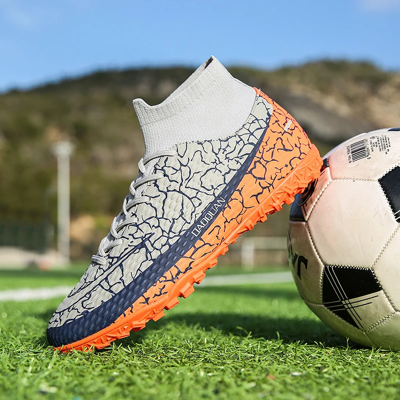 

Futsal Soccer Shoe Fashion Indoor Turf Sports Boots Free Shipping Shoes for Men Football Men's Sneakers Promotion Running Shoes