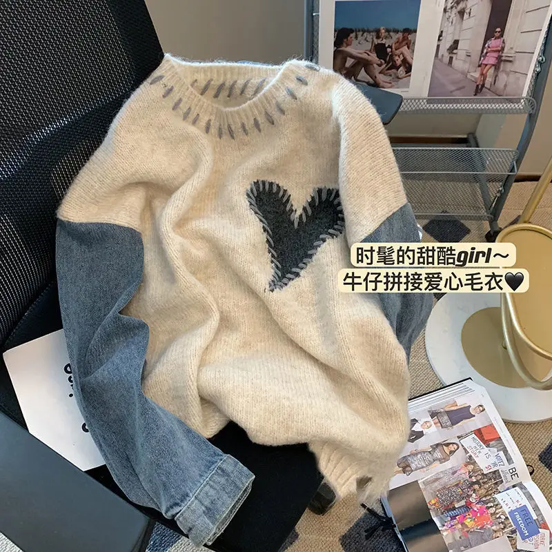 

2022 Chic Autumn Winter Women Denim Patchwork Sweater Long Sleeve O-Neck Heart Pattern Knitted Pullovers Loose Plush Sweatshirt