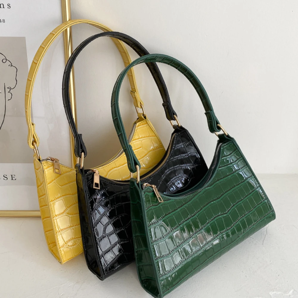 

Women Small Bag New Fashion Shoulder Bag Small Square Underarm Famous Design Lady Handbag Moblie Phone Purse Clutch
