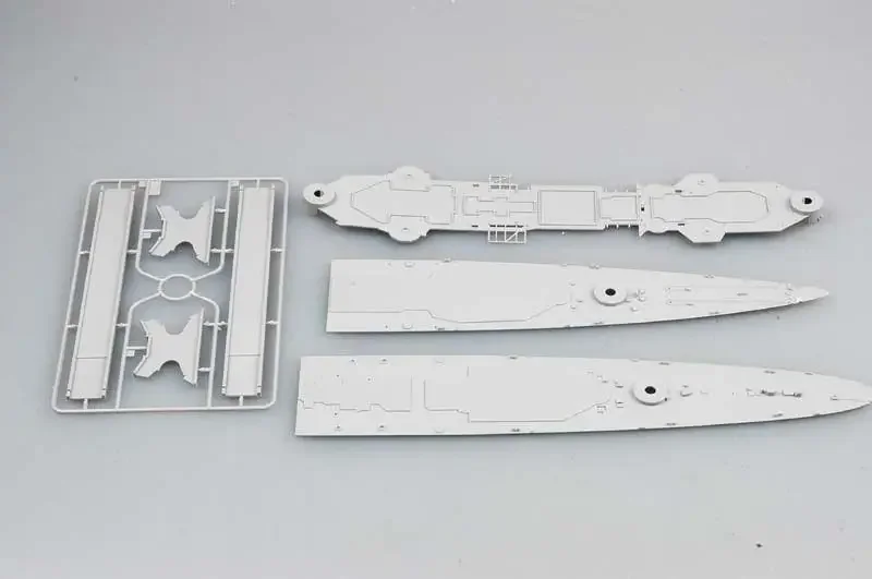 Trumpeter 1/350 05317 Комплект модели немецкого тяжелого крейсера Адмирал Хиппер 1941 г.