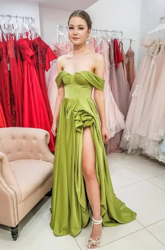

Unique Design Off The Shoulder Party Dress with Side Split