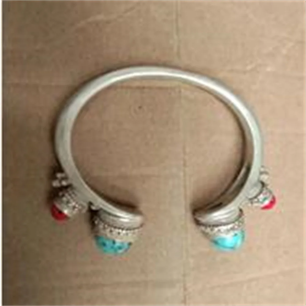 Тибетский серебряный инкрустированный продаваемый открытый браслет из жадеита