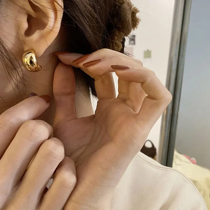 

FMILY Minimalist 925 Sterling Silver Geometric Lucky Bean Stud Earrings Fashion Versatile Creative Jewelry for Girlfriend Gifts