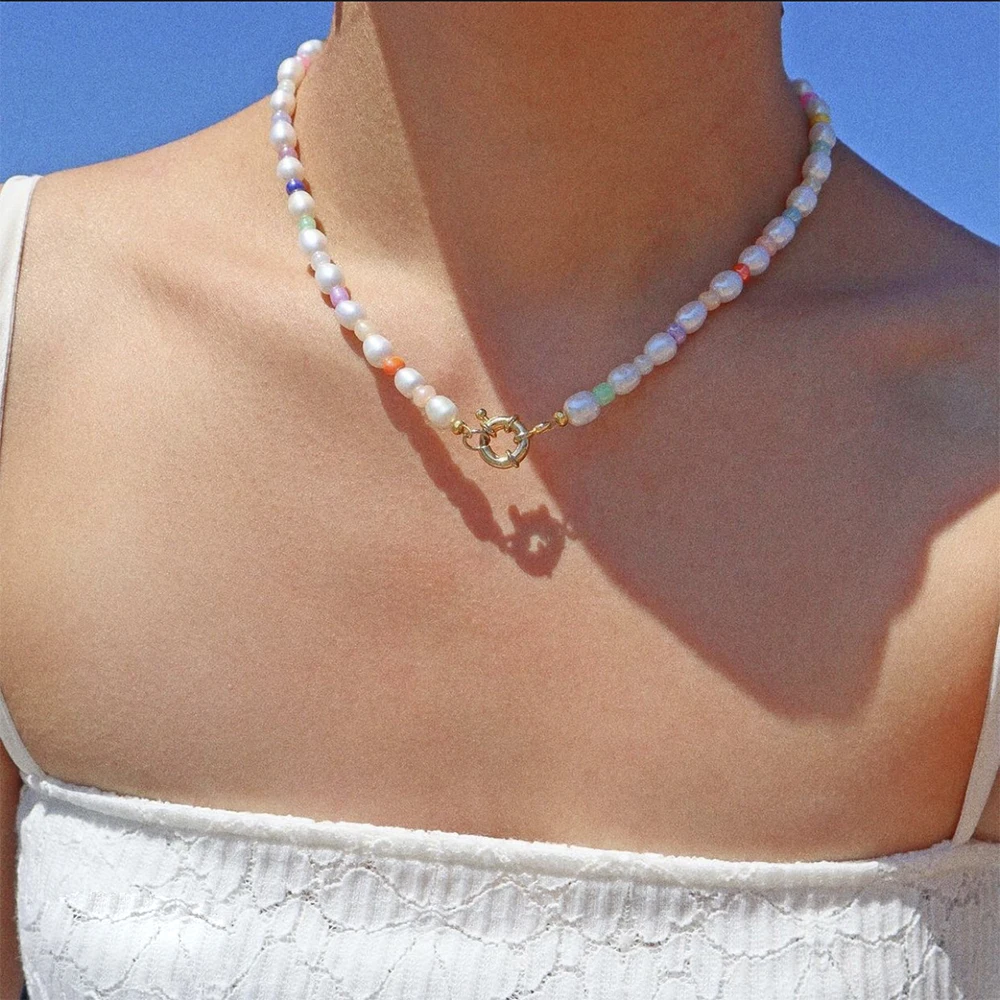 

IFMIA Fashion Asymmetric Pearl Choker Necklace for Women Bohemian Trendy Gold Heart Chain Necklace Jewelry Gift