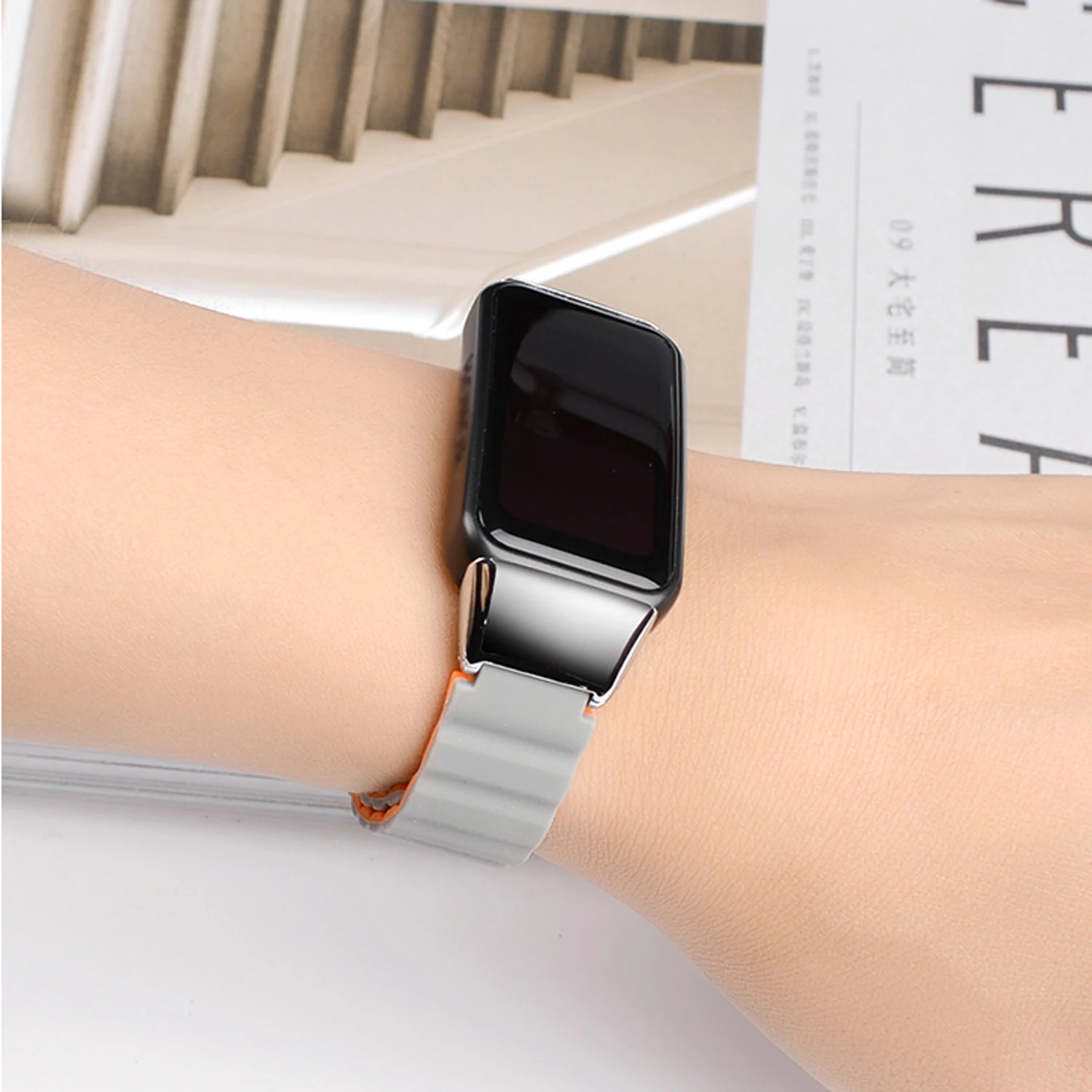 SinHGeY For Huawei Band 7 / 6 Strap Magnetic Silicone Metal Case TPU Replacement Wristband for Honor Band 6