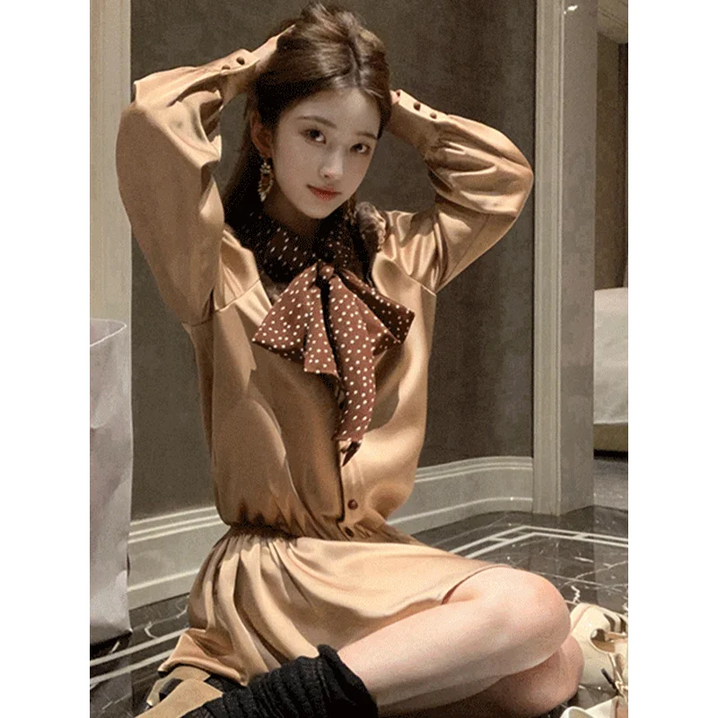 Новое осеннее роскошное кружевное атласное платье с вышивкой в стиле пэчворк