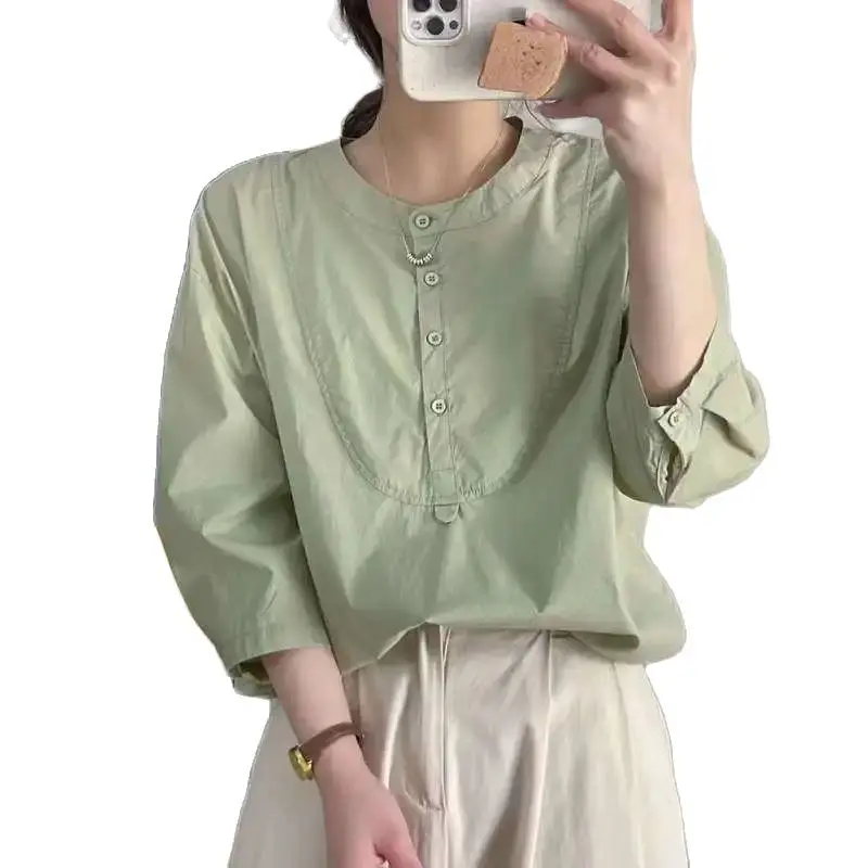 Женская хлопковая рубашка с воротником-стойкой однотонная Свободная