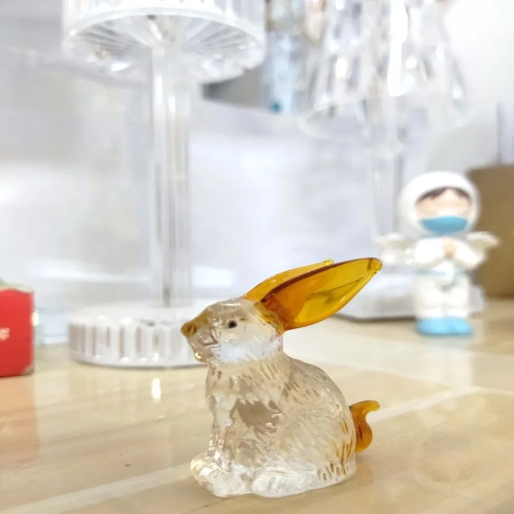 

Статуэтка кролика из стекла