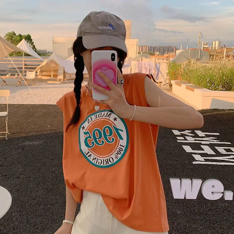 

Women Sleeveless Tshirt Summer Loose Fit American Tank Top Retro Korean Top Trendy Ins Vintage Undershirt Vest