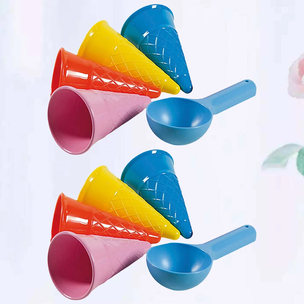 

10pcs Plastic Beach Toys Seaside Sand Ice Cream Cones and Scoop Outdoor Toys for Children Kids (Random Color)