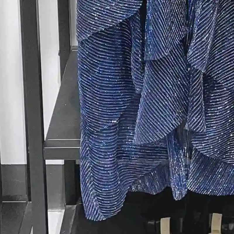 

Women Mid-length Cake Dress 2023 Summer New Retro V-neck Asymmetric Dress