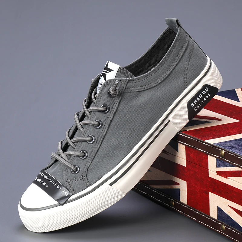 Рисунок 2 - Мужская обувь, холщовые туфли с низким вырезом