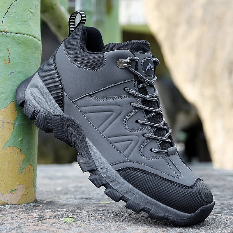 

High Top Men Hiking Shoes Winter Men Sneakers Lace-Up Non-slip Outdoor Sports Casual Trekking Boots Man Waterproof Leather