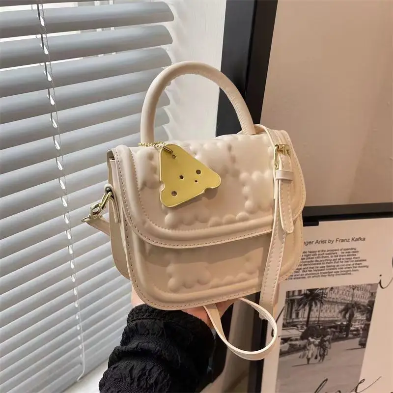 

Популярная стильная женская портативная маленькая квадратная сумка на одно плечо для старшего модного Джокера 2022