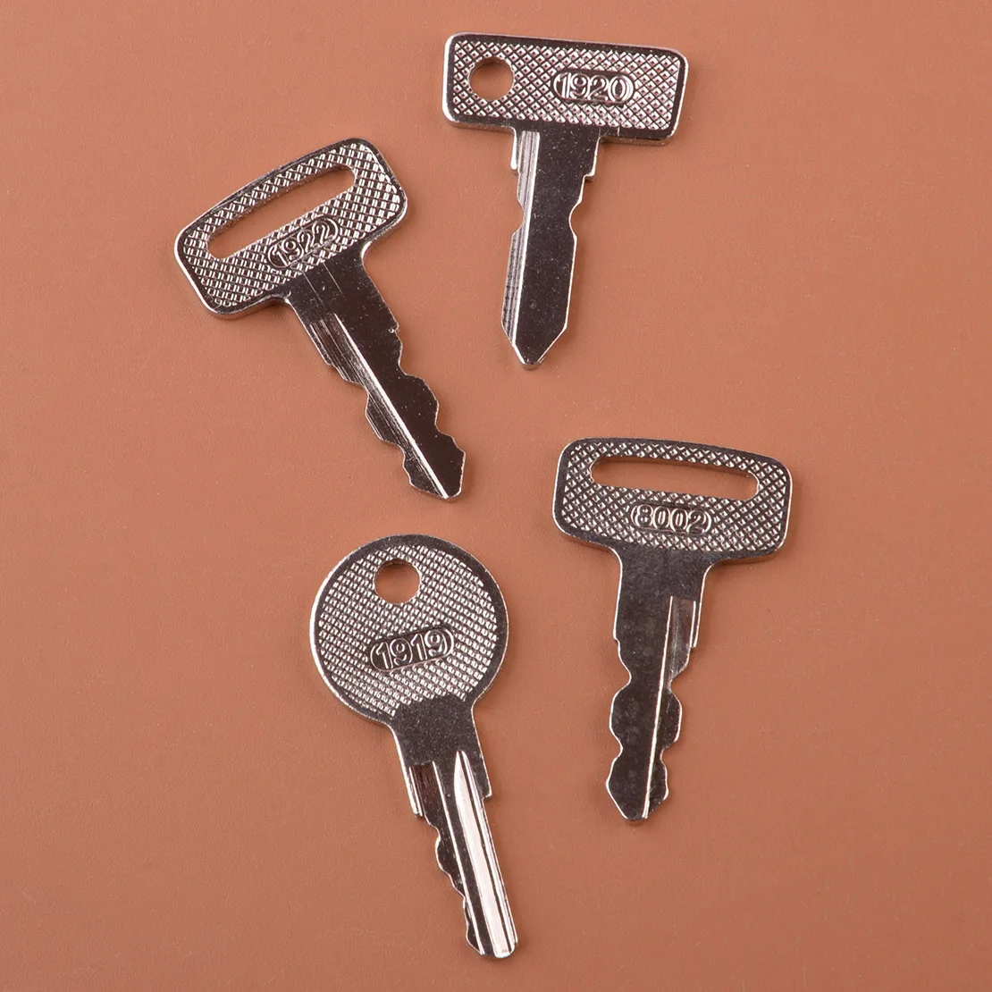 

Набор серебристых ключей зажигания, 4 шт., подходят для модели blaa Golf Cart PTV Club автомобиля Ds/прецедентный газ/электрическая модель 1919 1920 8002 1922