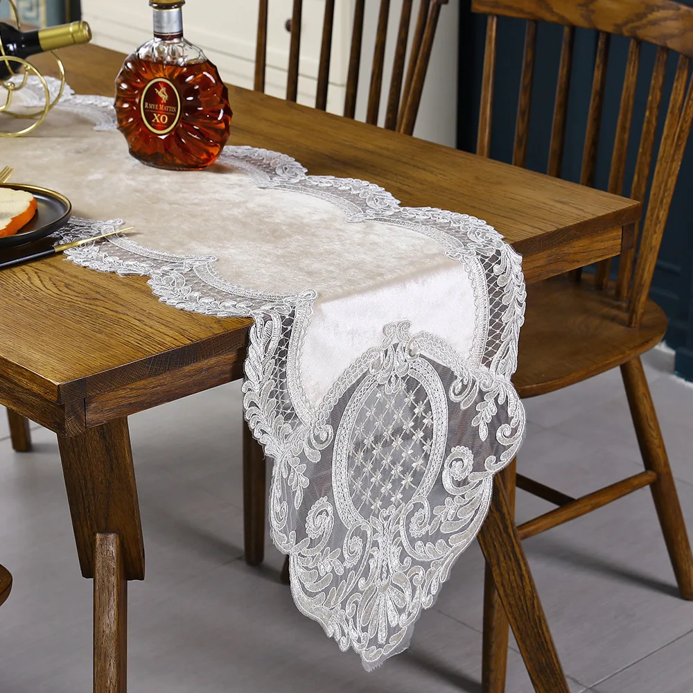 

Hollow Out Lace Table Runner White TV Cabinet Tablecloth Wedding Table Decoration Centerpieces Modern Elegant Luxury Home Decor
