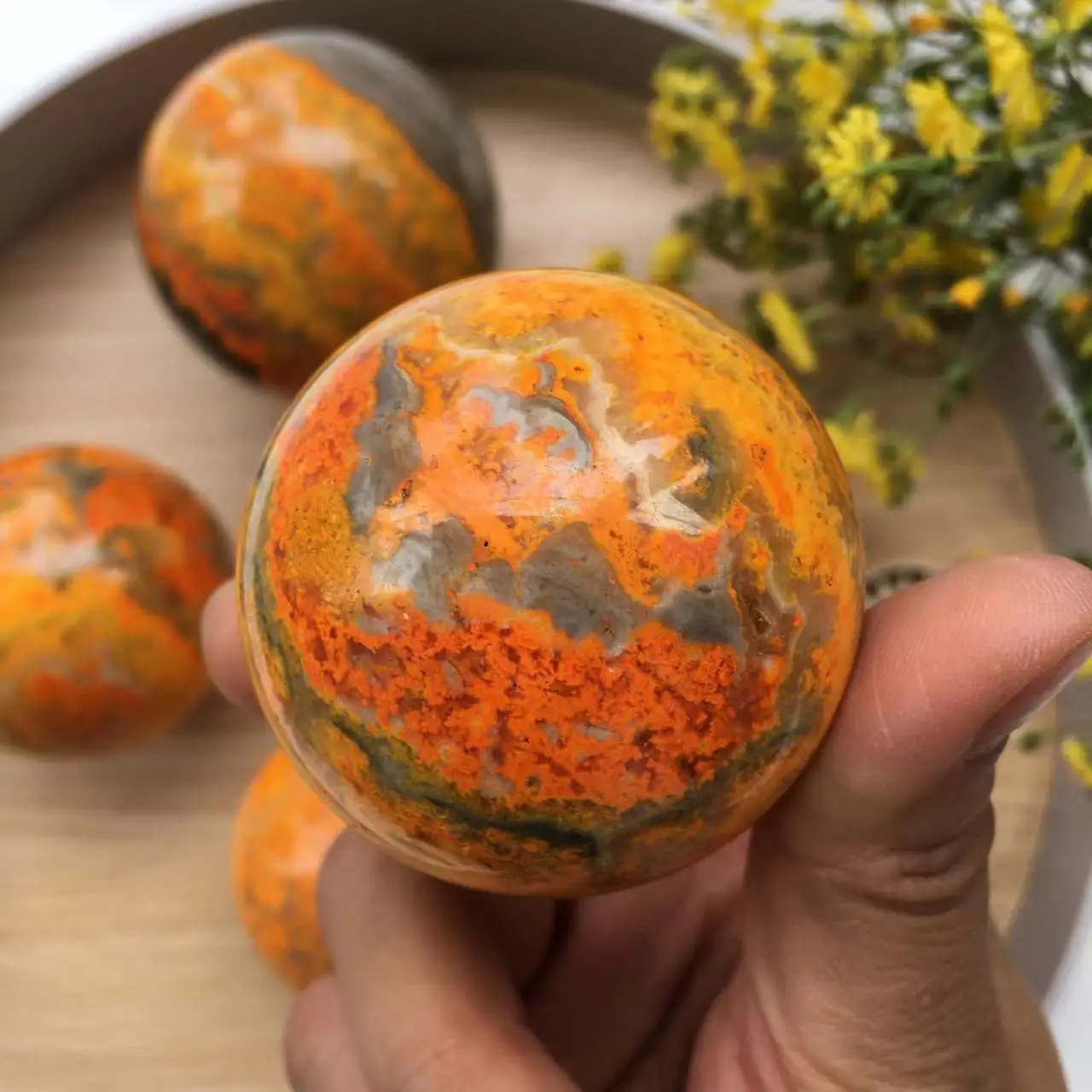 

80mm 6A+ 100% Natural Yellow Jasper Stone Hornet Ball Polished Crystal Sphere Meditation stone 1pcs + base 1pcs