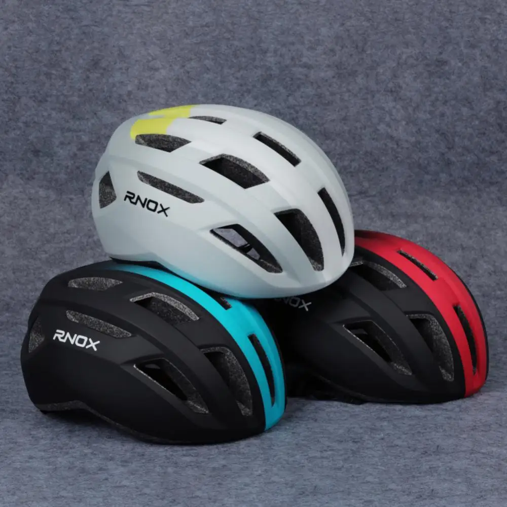 

Sturdy Aerodynamic Bicycle Helmet General Riding Helmet Off-road Helmet Motorcycle Helmet Road Bike Equipment Pneumatic Helmet