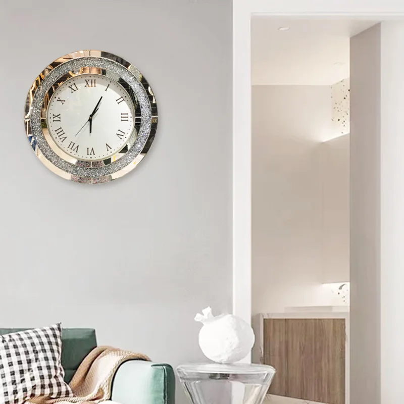 Настенные декоративные электронные часы модного простого стеклянного светильника роскошного творческого гостиной.